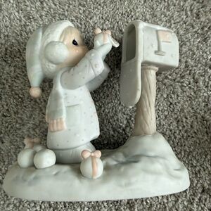 Precious Moments "I'm Sending You a White Christmas"